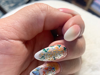 Kia’s Nails