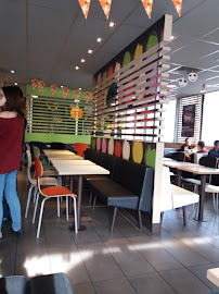 Atmosphère du Restauration rapide McDonald's à Le Pont-de-Beauvoisin - n°8