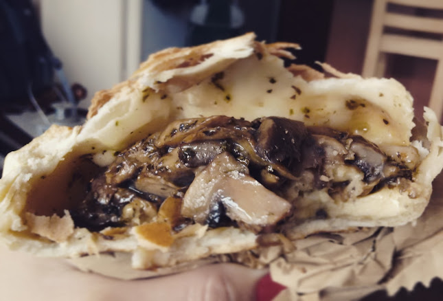 Comentarios y opiniones de Livin La Pizza Loca