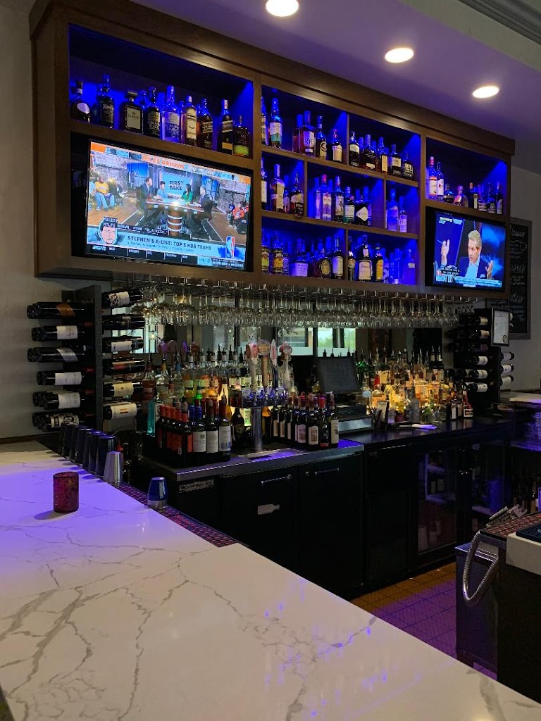 Liberatore's Ristorante 21157