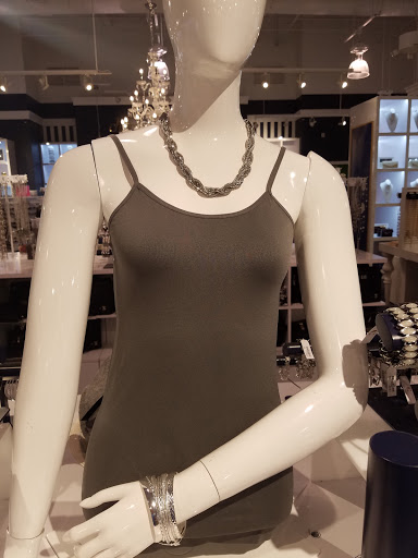 Fashion Accessories Store «Charming Charlie», reviews and photos, 1028 Old Country Rd, Garden City, NY 11530, USA