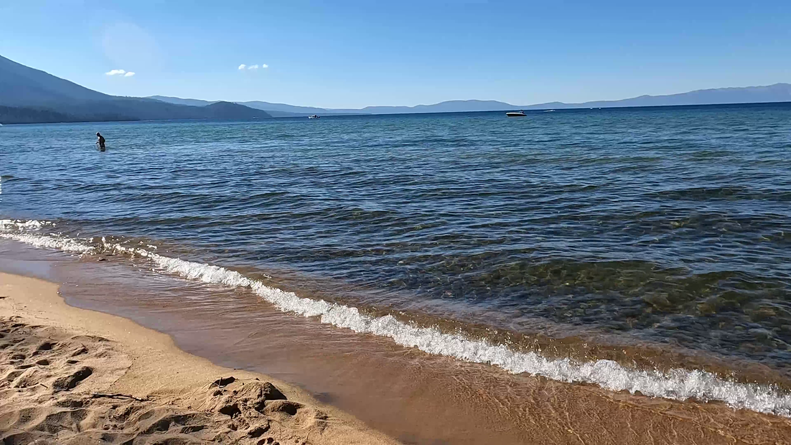 Photo de Kiva Beach situé dans une zone naturelle