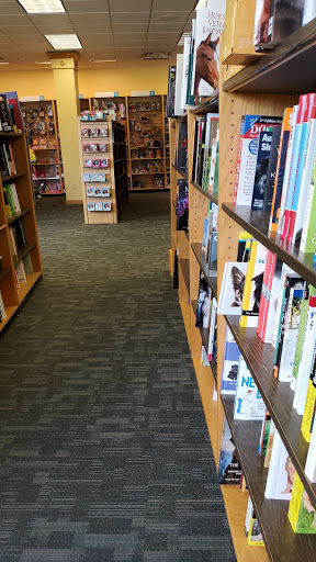 Book Store «Books-A-Million», reviews and photos, 335 Howe Ave, Cuyahoga Falls, OH 44221, USA