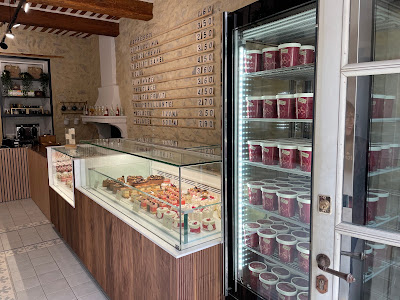Léone Artisan Glacier - La Boutique à Vaison-la-Romaine