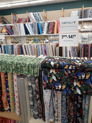 Shopping Mall «Century Plaza Shopping Center», reviews and photos, 4405 Somersville Road & Highway 4, Pittsburg, CA 94565, USA