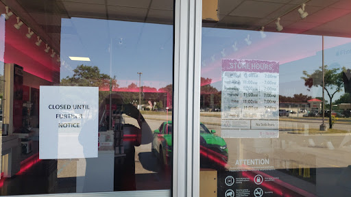 Cell Phone Store «T-Mobile», reviews and photos, 202 S Washington St, Oxford, MI 48371, USA