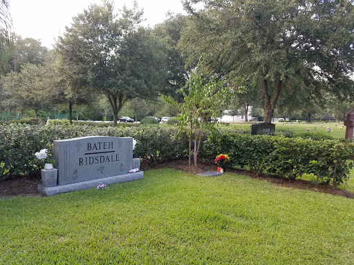 Funeral Home «Hardage - Giddens Greenlawn Funeral Home», reviews and photos, 4300 Beach Blvd, Jacksonville, FL 32207, USA