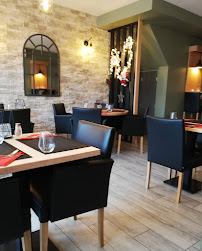 Atmosphère du Restaurant LA VITA é BELLA à Saint-Amand-les-Eaux - n°4