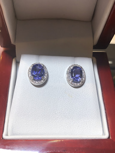 Jeweler «Bella Bijou», reviews and photos, 103 E Virginia St, McKinney, TX 75069, USA