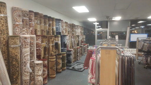 Shopping Mall «Great Western Shopping Center», reviews and photos, 240 N Wilson Rd, Columbus, OH 43204, USA