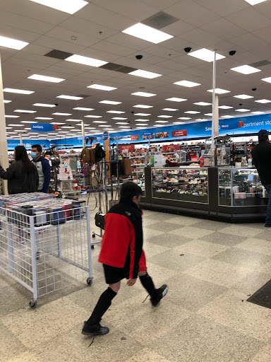 Clothing Store «Ross Dress for Less», reviews and photos, 11840 W 95th St, Overland Park, KS 66214, USA