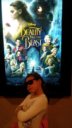 Movie Theater «North Riverside Luxury 6: Classic Cinemas», reviews and photos, 7501 W Cermak Rd, Riverside, IL 60546, USA