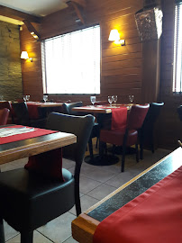 Atmosphère du Restaurant indien Swades à Vauréal - n°9