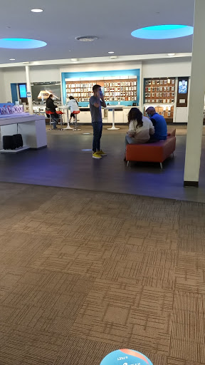 Cell Phone Store «AT&T», reviews and photos, 7900 North Point Pkwy, Alpharetta, GA 30022, USA