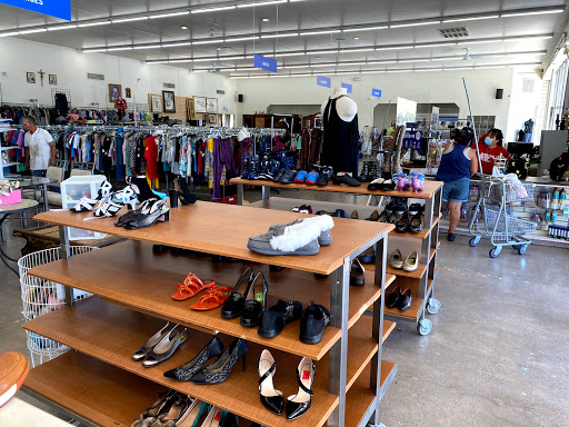 Non-Profit Organization «Society of St. Vincent de Paul - Sunnyslope Thrift Store», reviews and photos, 8231 N 7th St, Phoenix, AZ 85020, USA