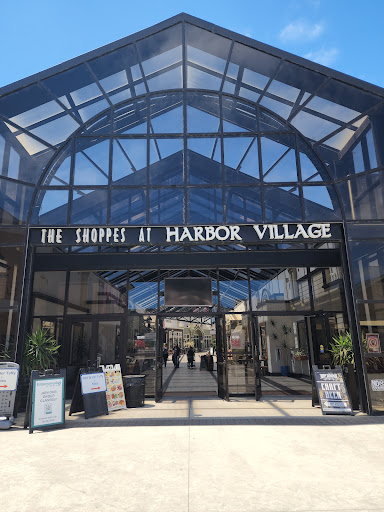 Family Restaurant «Harbor Village», reviews and photos, 270 Capistrano Rd, Half Moon Bay, CA 94019, USA