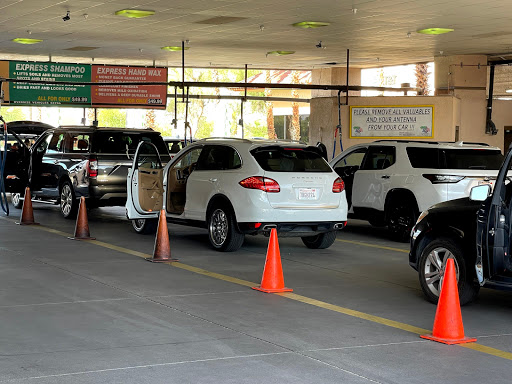 Car Wash «La Quinta Car Wash», reviews and photos, 78992 CA-111, La Quinta, CA 92253, USA