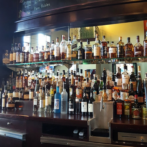 Shopping Mall «Shops At Dos Lagos», reviews and photos, 2780 Cabot Dr #140, Corona, CA 92883, USA