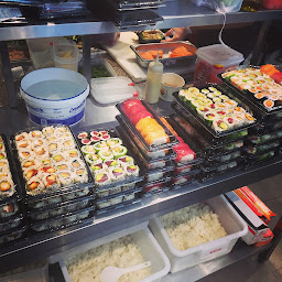 Photo n°7 de Easy Sushi - La Valette-du-Var à La Valette-du-Var ()