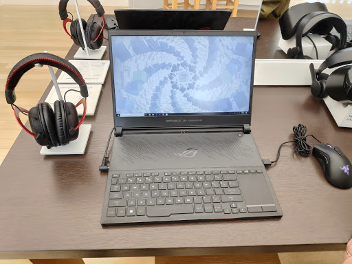 Computer Store «Microsoft Store», reviews and photos, 1 Garden State Plaza Blvd #2303, Paramus, NJ 07652, USA