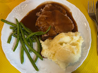 Plats et boissons du Restaurant français The California à Bussière-Galant - n°9