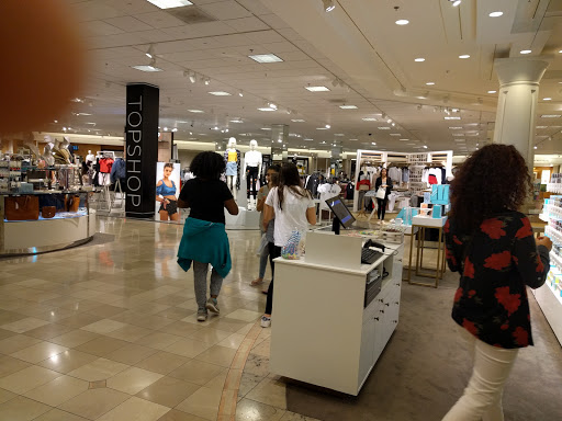 Shopping Mall «Somerset Collection», reviews and photos, 2800 W Big Beaver Rd, Troy, MI 48084, USA