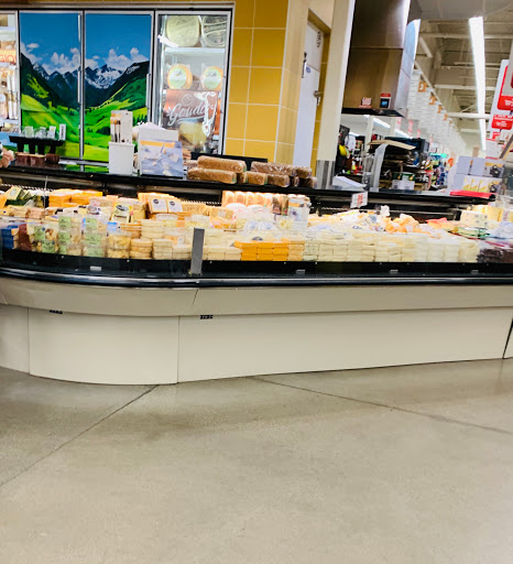 Supermarket «Hy-Vee», reviews and photos, 1914 8th St, Coralville, IA 52241, USA