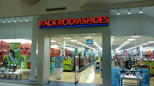 Shoe Store «Rack Room Shoes», reviews and photos, 104 Towne Center Cir, Sanford, FL 32771, USA