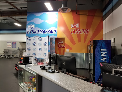 Health Club «Crunch - Elk Grove», reviews and photos, 9661 E Stockton Blvd, Elk Grove, CA 95624, USA