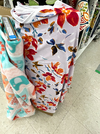 Fabric Store «Jo-Ann Fabrics and Crafts», reviews and photos, 580 Old Country Rd, Westbury, NY 11590, USA