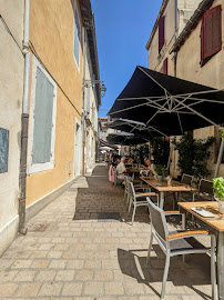 Atmosphère du Restaurant gastronomique Les Maisons Rabanel à Arles - n°2