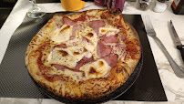 Plats et boissons du Pizzeria L'Ile Aux Pizzas à Neuves-Maisons - n°3