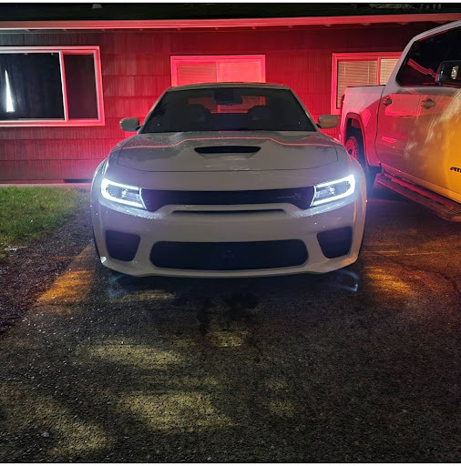 Auto Parts Store «Newberg Dodge Jeep Chrysler Ram», reviews and photos, 2809 Portland Rd, Newberg, OR 97132, USA