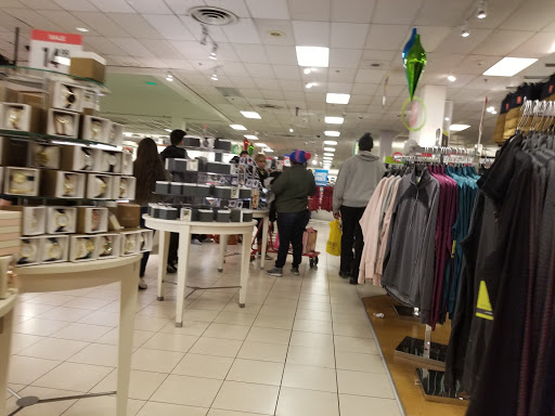 Department Store «JCPenney», reviews and photos, 7507 W Cermak Rd, North Riverside, IL 60546, USA