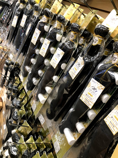 Beauty Supply Store «Uptown Beauty Mart», reviews and photos, 11411 Veterans Memorial Dr, Houston, TX 77067, USA