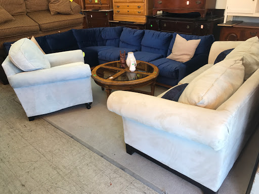 Furniture Store «Uhuru Furniture & Collectibles», reviews and photos, 832 N Broad St, Philadelphia, PA 19130, USA