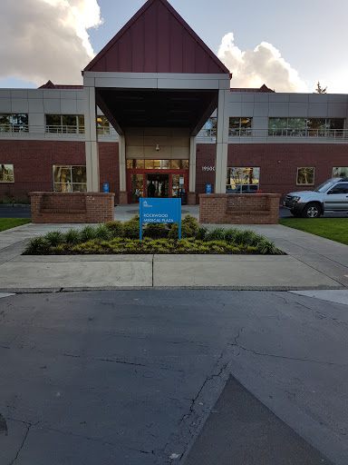 Kaiser Permanente Pharmacy, 19500 SE Stark St, Portland, OR 97233, USA, 