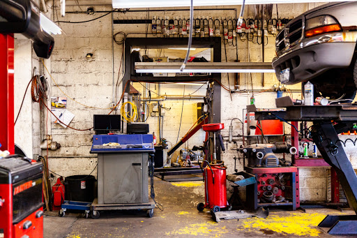 Auto Repair Shop «Autobahn Car Repair», reviews and photos, 2034 Saw Mill River Rd, Yorktown Heights, NY 10598, USA