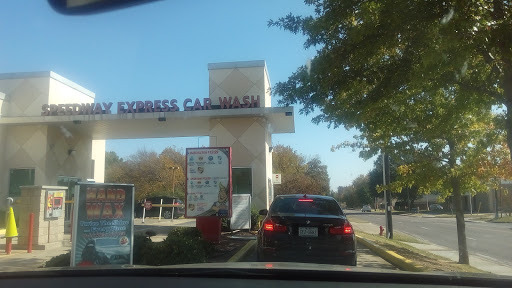 Car Wash «Speedway Express Car Wash», reviews and photos, 2200 Central Dr, Bedford, TX 76021, USA