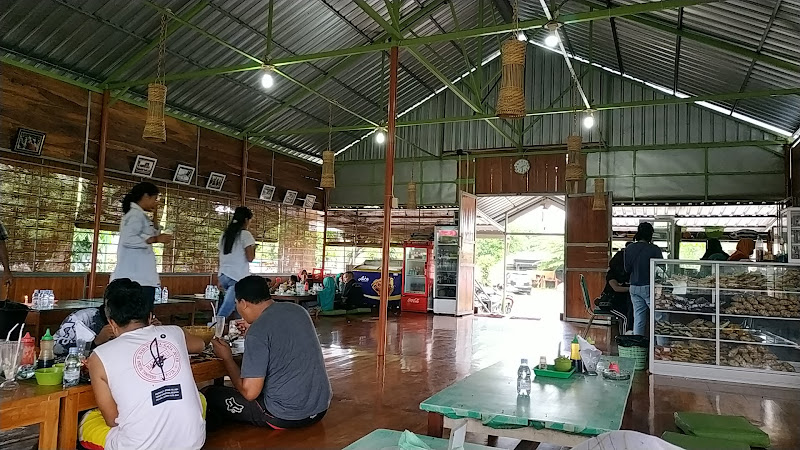 Restoran di Nusa Tenggara Bar: Tempat Makan Terbaik untuk Menikmati Kuliner di Daerah Ini