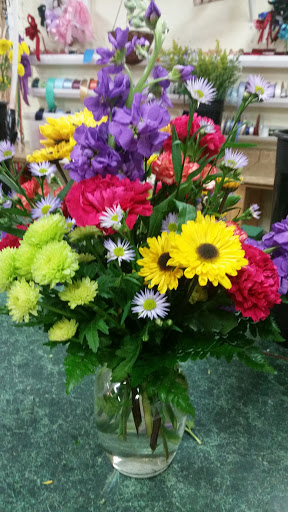 Florist «Rich Designs Florist», reviews and photos, 6007 S Suncoast Blvd, Homosassa, FL 34446, USA