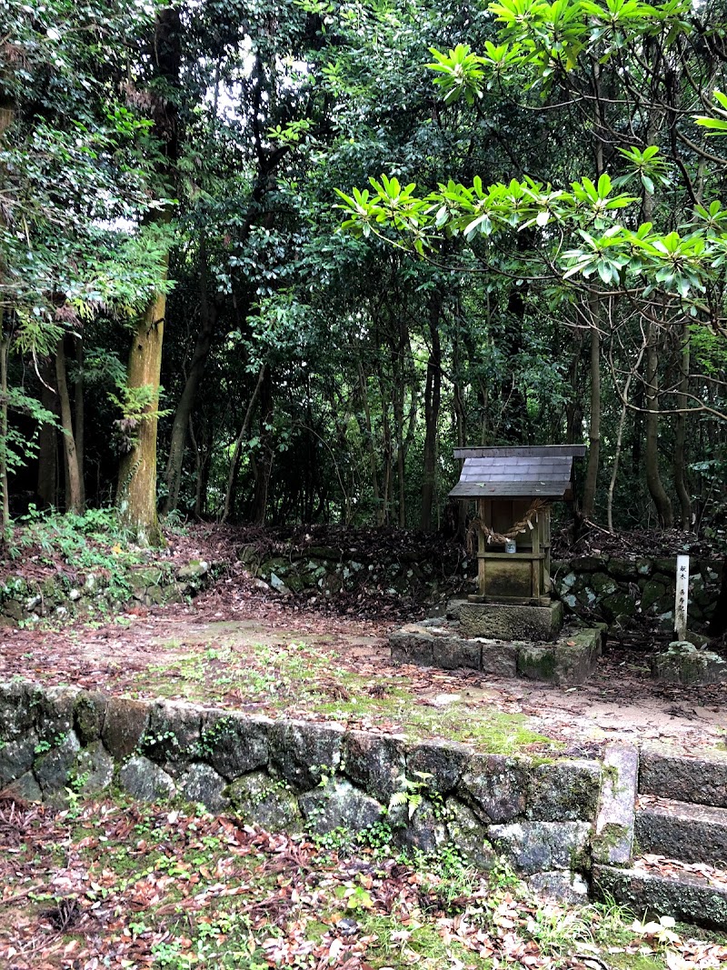 八王子神社