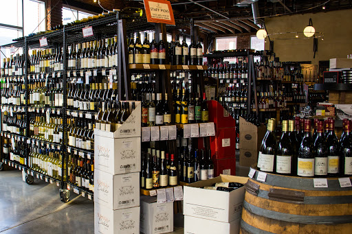 Wine Store «Cellar Rat Wine Merchants», reviews and photos, 1701 W Baltimore Ave, Kansas City, MO 64108, USA