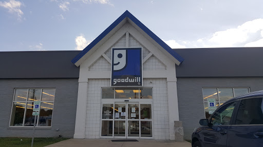 Goodwill, 1300 S Green St, Henderson, KY 42420, USA, 