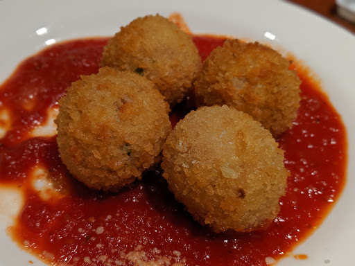 Italian Restaurant «Tutto Bene», reviews and photos, 1050 Pearl St, Brockton, MA 02301, USA