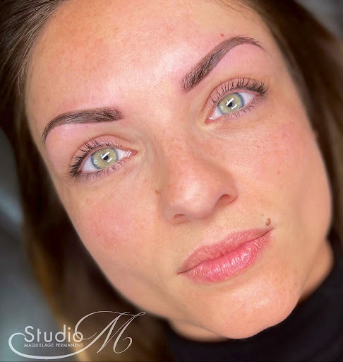 Marion Mironneau - Studio M - Maquillage permanent et extensions de cils