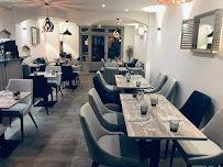 Atmosphère du Restaurant L'Évidence Sanary-sur-Mer - n°11