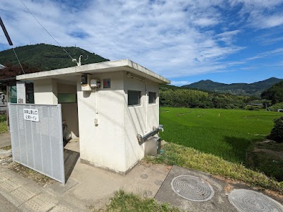 金峰山登山口公衆トイレ