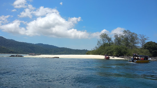 Pulau Mentigi