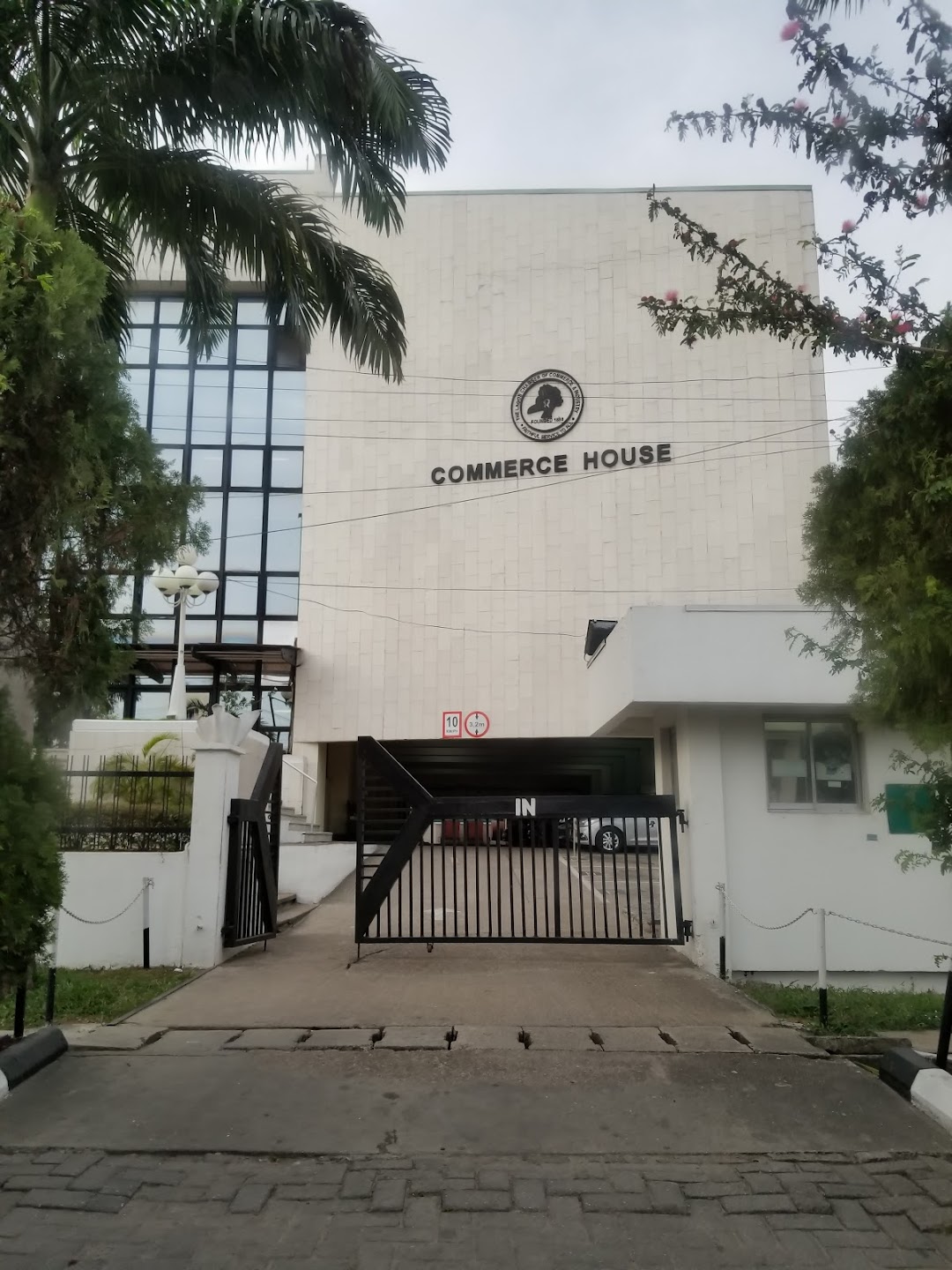 Commerce House